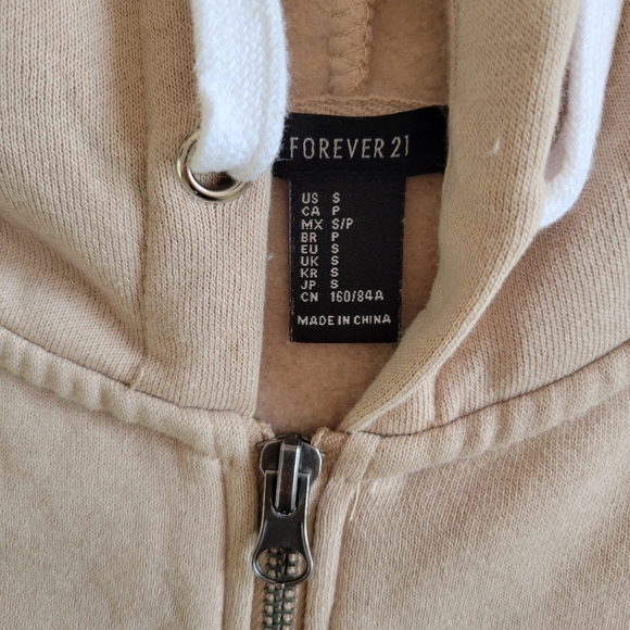 Forever 21 Cropped Hoodie. - Picture 5 of 7